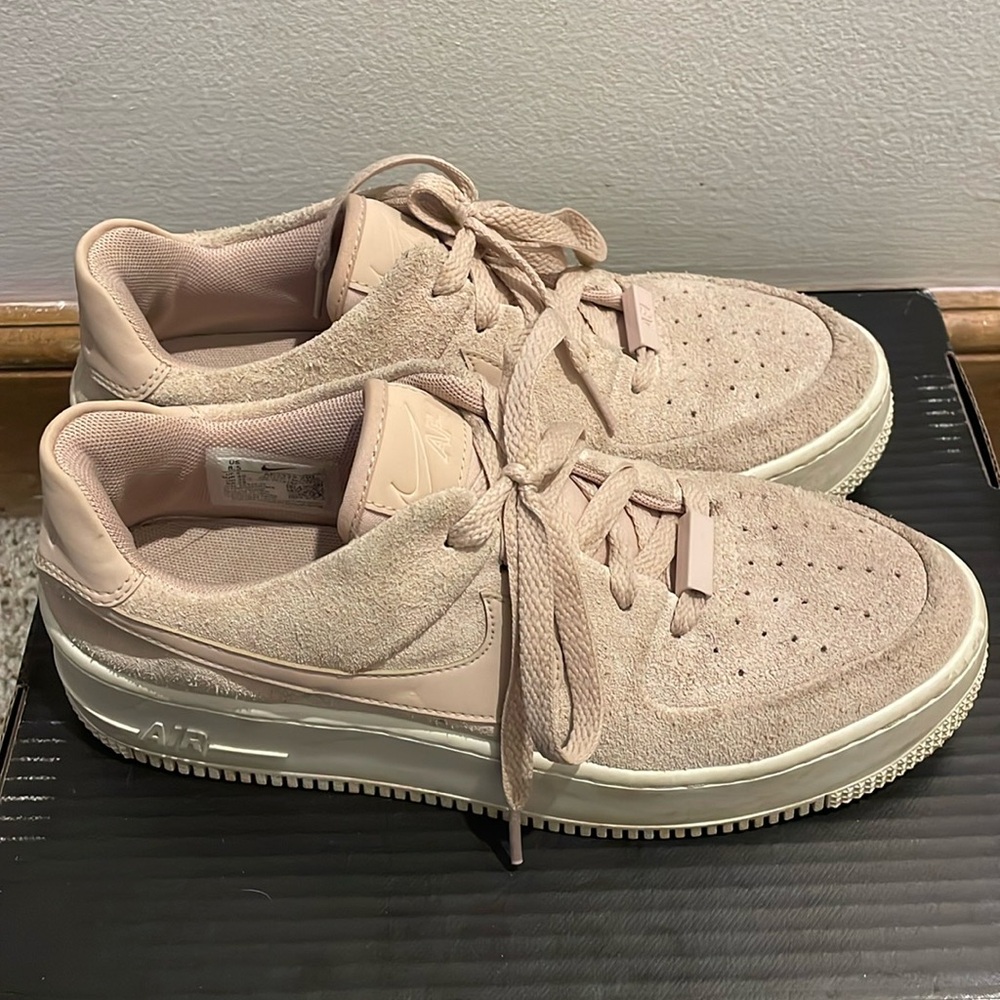 Women’s Nike AF-1